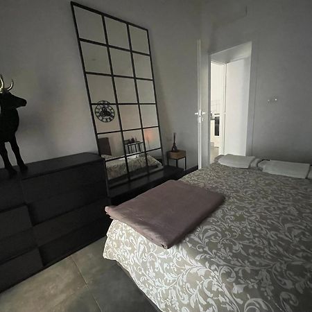 טורינו Decoluxe !Apartamento Con 1 Camera Da Letto , In Zona San Paolo , Via Martiniana מראה חיצוני תמונה